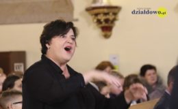 Razem śpiewaliśmy pieśni patriotyczne