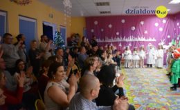 Świąteczne przedstawienie dla rodziców