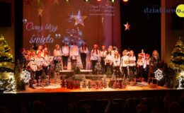 Koncert świątecznych  piosenek „Coraz bliżej święta”