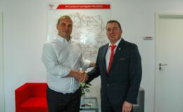 Zbigniew Boćko otrzymał gratulacje od prezesa Polregio